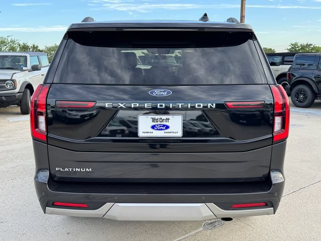 Certified 2025 Ford Expedition Platinum AWD/4WD image 6