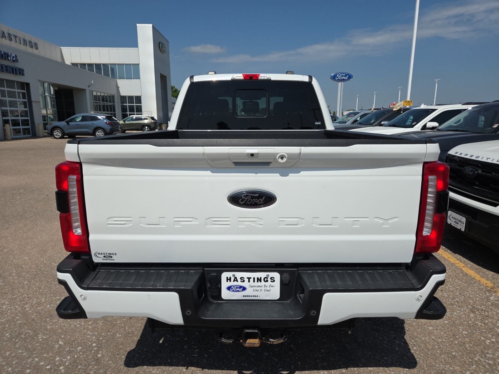 Certified 2024 Ford F250 Lariat w/ Lariat Ultimate Package AWD/4WD image 8