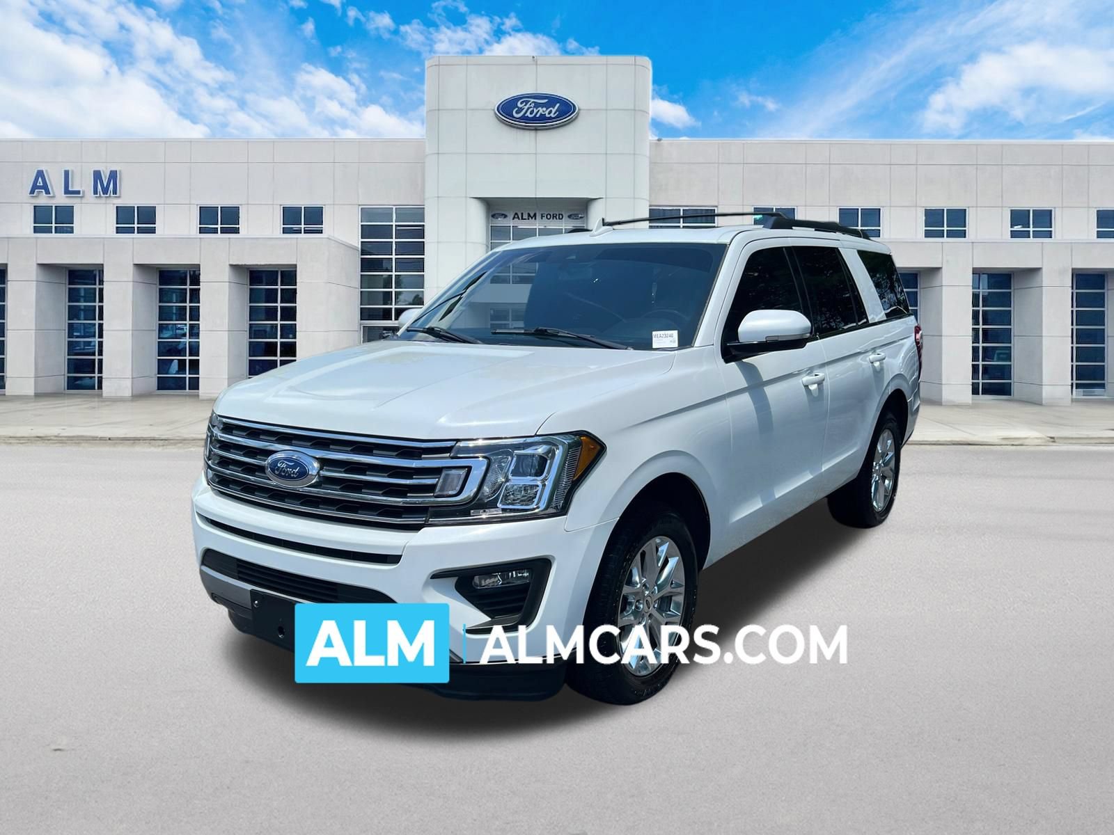 Certified 2021 Ford Expedition XLT RWD image 1