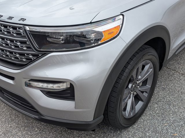 Certified 2022 Ford Explorer XLT w/ Equipment Group 202A image 10