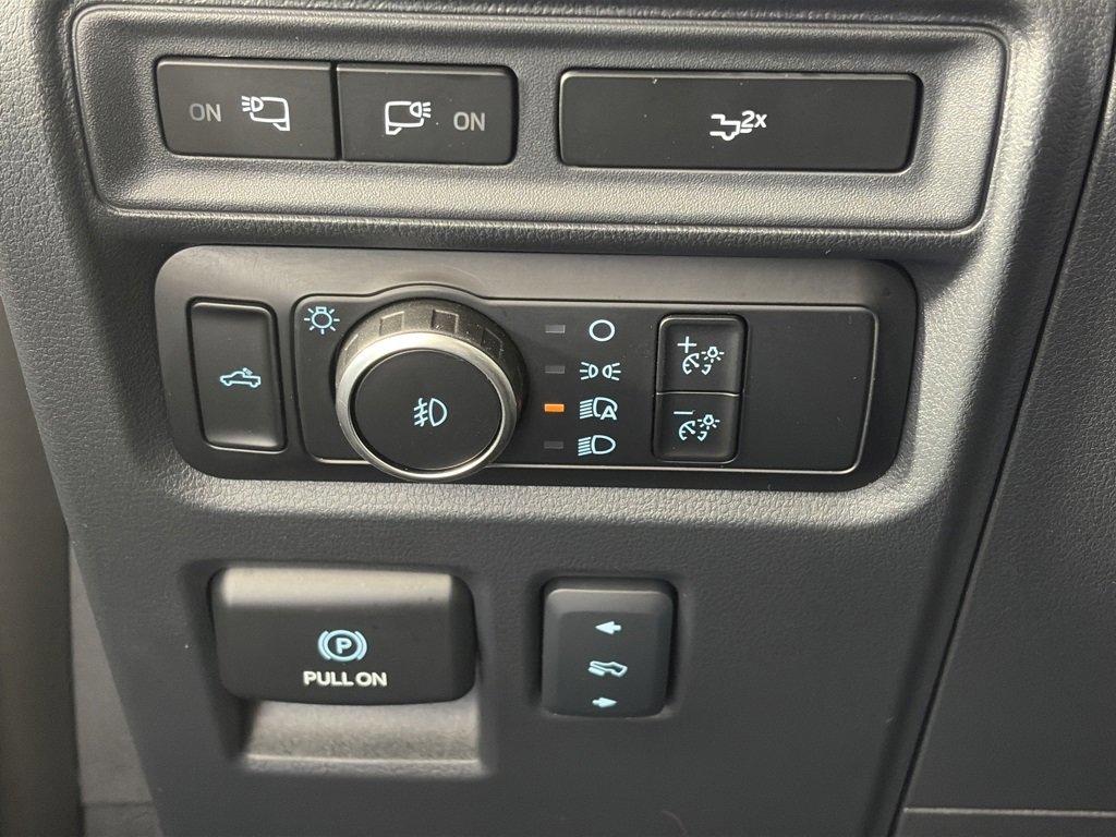 Certified 2024 Ford F150 Lariat image 26