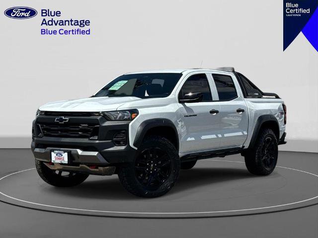 Used 2025 Chevrolet Colorado Trail Boss w/ Midnight Edition image 1