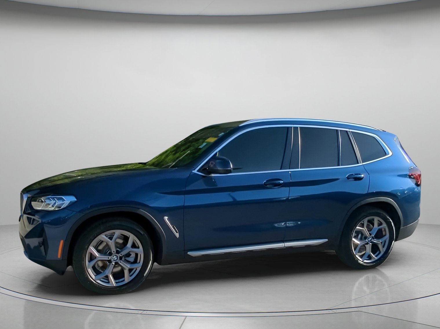 Used 2022 BMW X3 sDrive30i w/ Premium Package 2 image 7