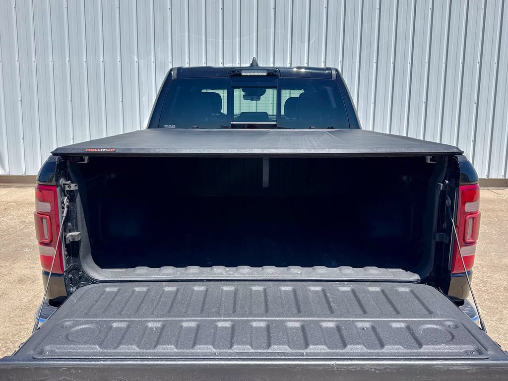 Used 2022 RAM 1500 Limited AWD/4WD image 16