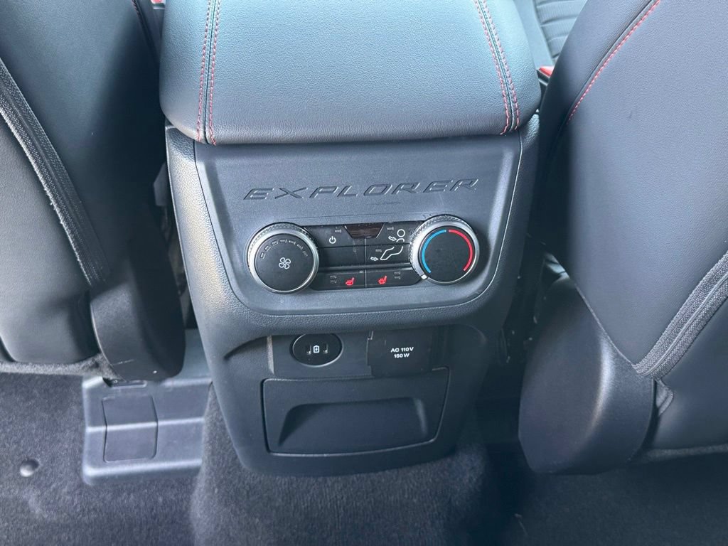 Certified 2025 Ford Explorer ST-Line w/ Premium Package RWD image 29