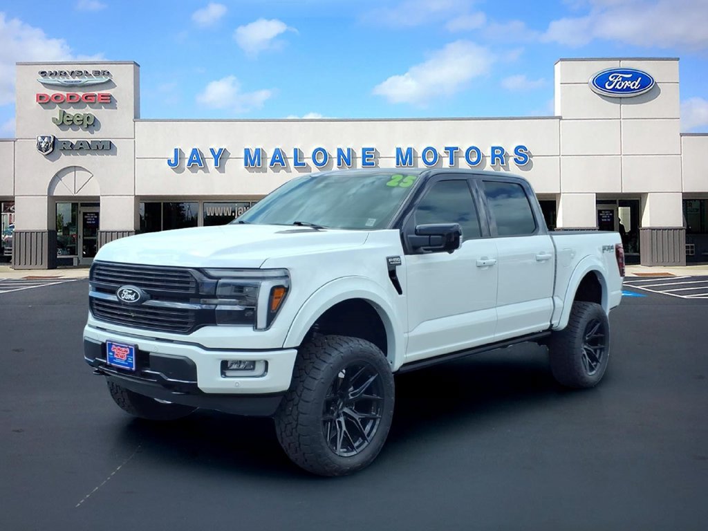 Certified 2025 Ford F150 Platinum w/ Equipment Group 702A High AWD/4WD image 8