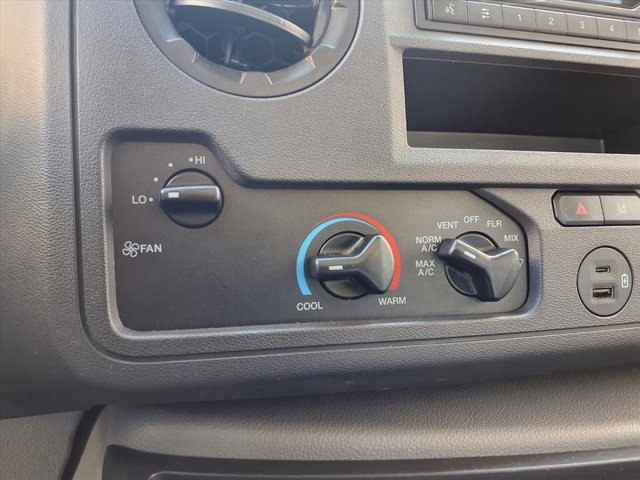 Certified 2022 Ford E-350 and Econoline 350 Super Duty image 13