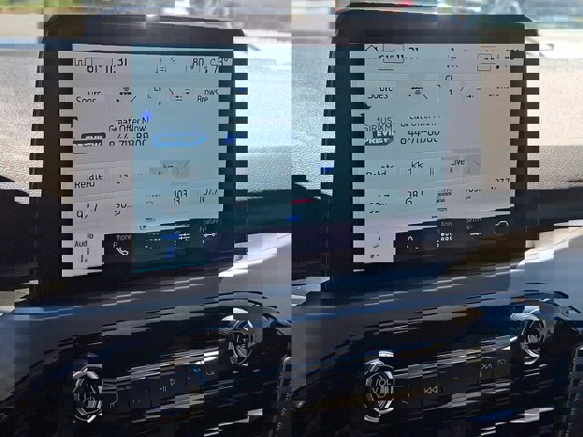 Certified 2023 Ford Escape Active AWD/4WD image 17