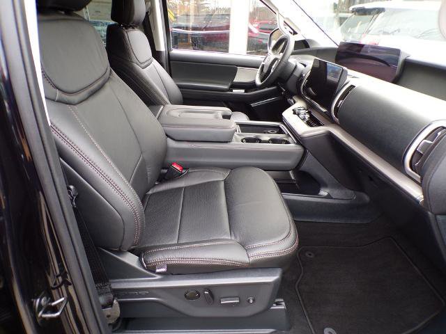 Certified 2025 Ford Expedition Active AWD/4WD image 15