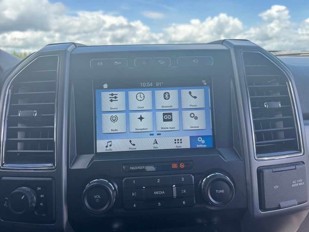 Certified 2019 Ford F250 XLT w/ XLT Premium Package AWD/4WD image 19