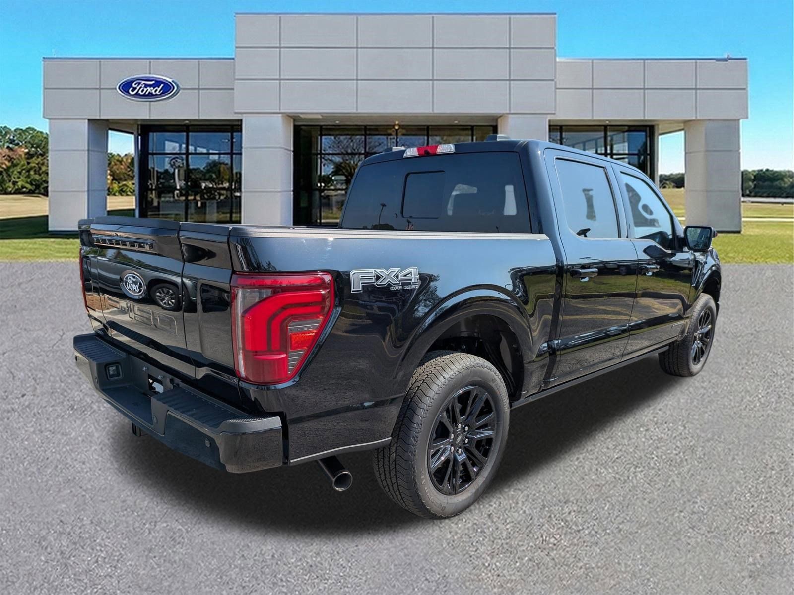 Certified 2025 Ford F150 Platinum w/ Equipment Group 702A High AWD/4WD image 3