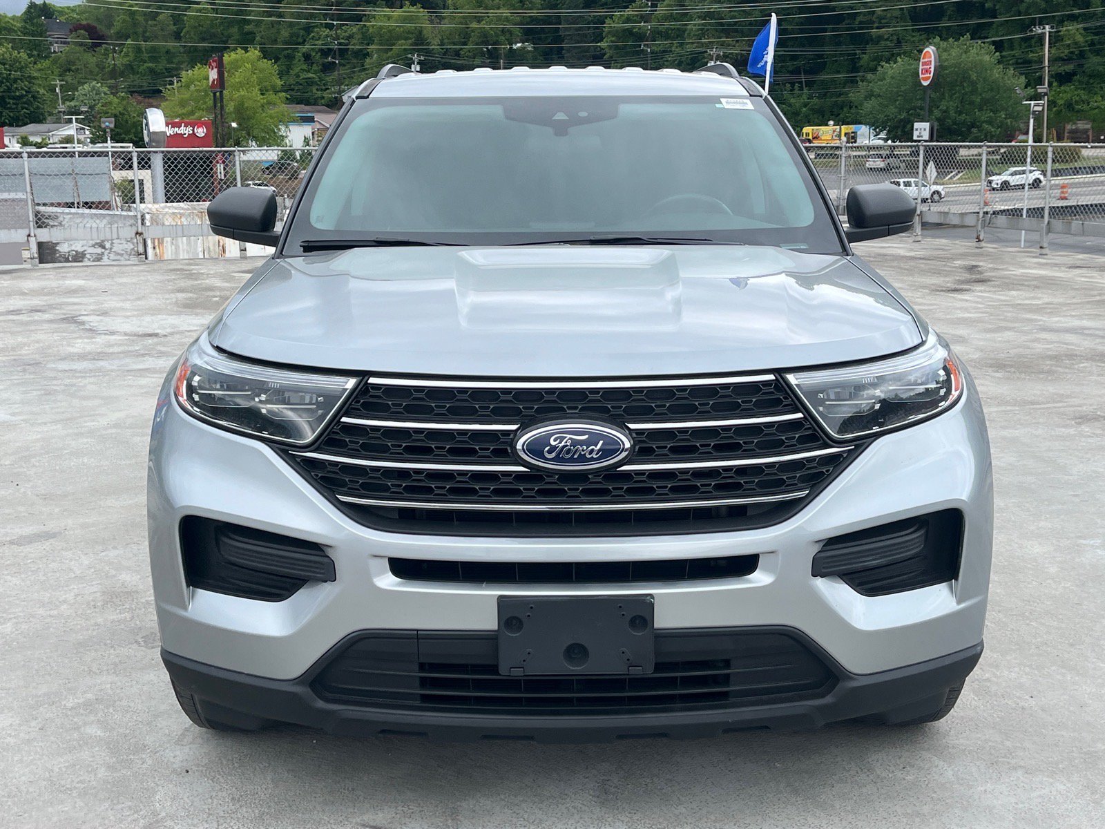 Certified 2023 Ford Explorer XLT AWD/4WD image 5