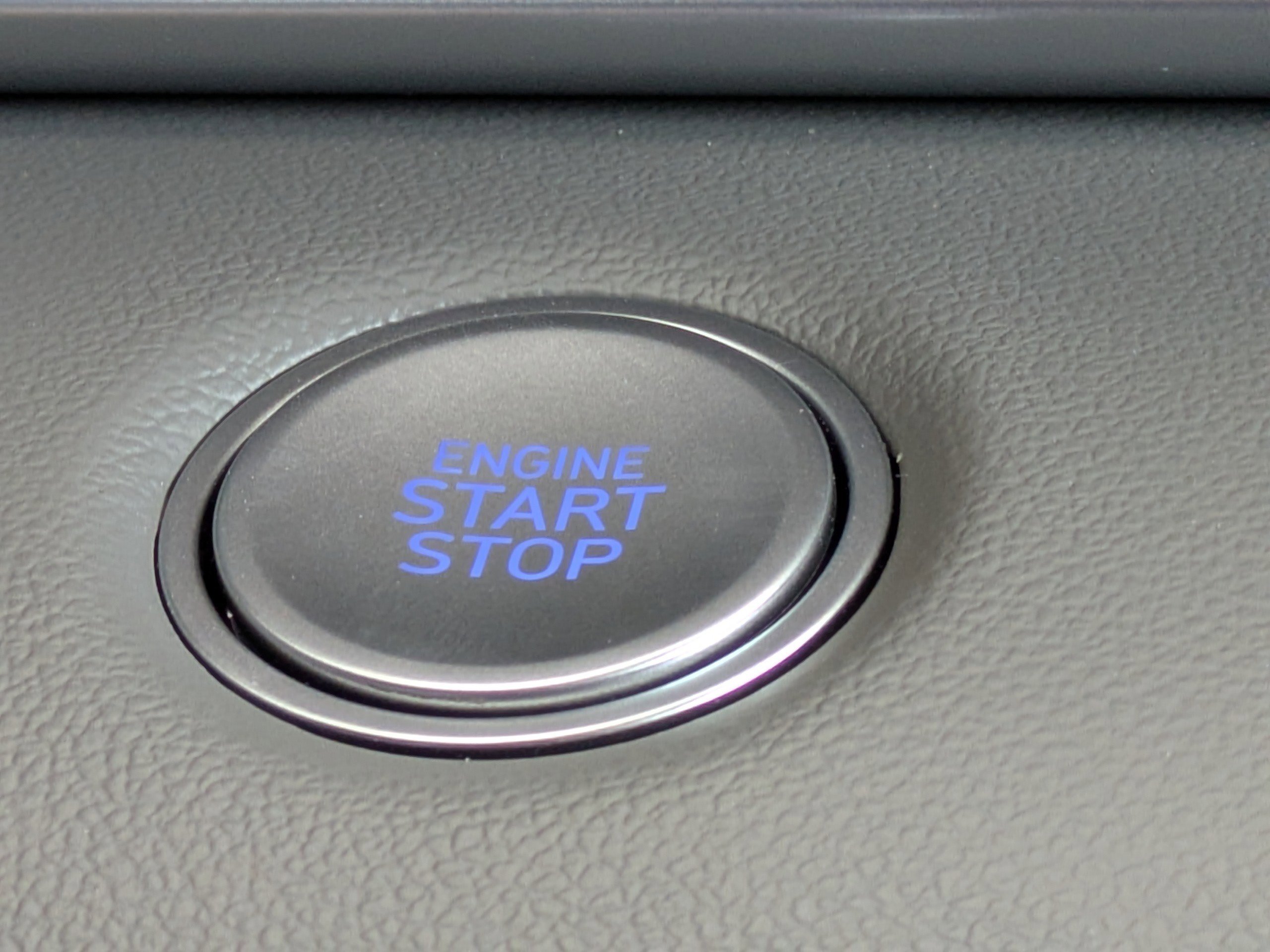 Used 2025 Hyundai Elantra Sport FWD image 28