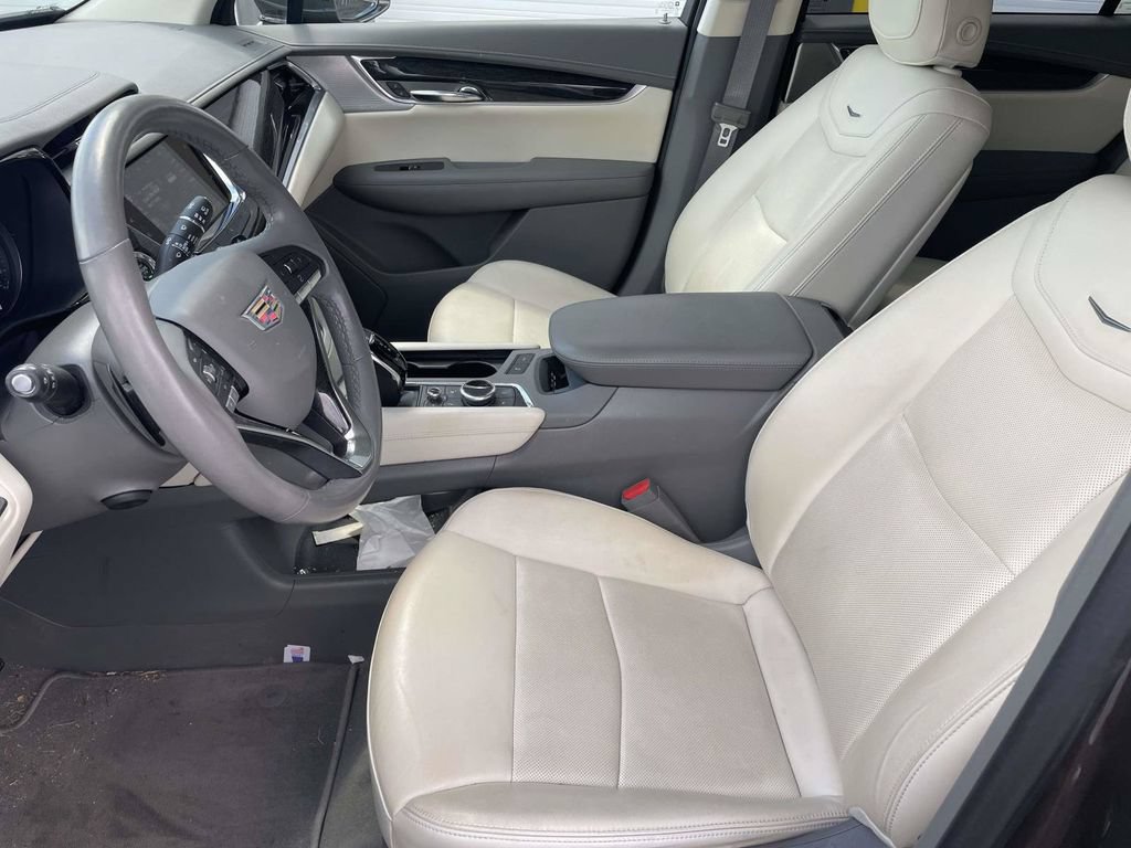 Used 2020 Cadillac XT6 Premium Luxury FWD image 13
