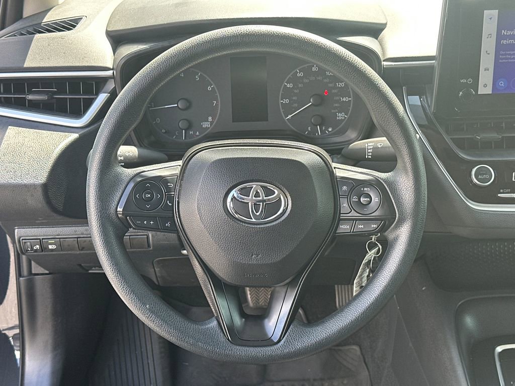 Used 2024 Toyota Corolla LE FWD image 24