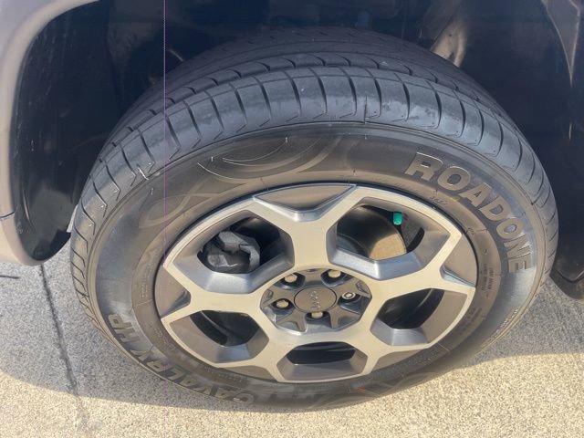 Used 2022 Jeep Compass Trailhawk w/ Trailhawk Elite Group video 3