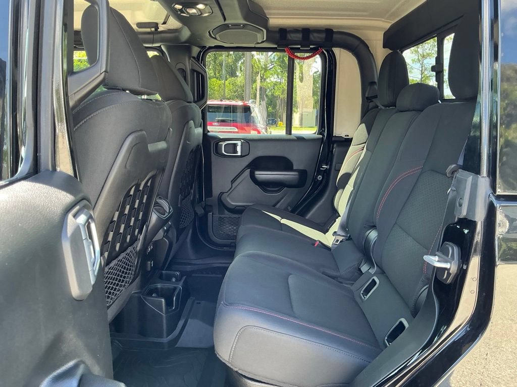 Used 2020 Jeep Gladiator Rubicon AWD/4WD image 31