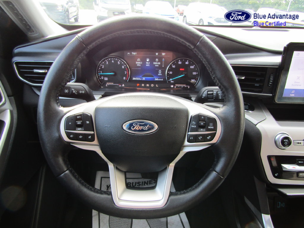 Certified 2024 Ford Explorer XLT w/ Equipment Group 202A AWD/4WD image 28