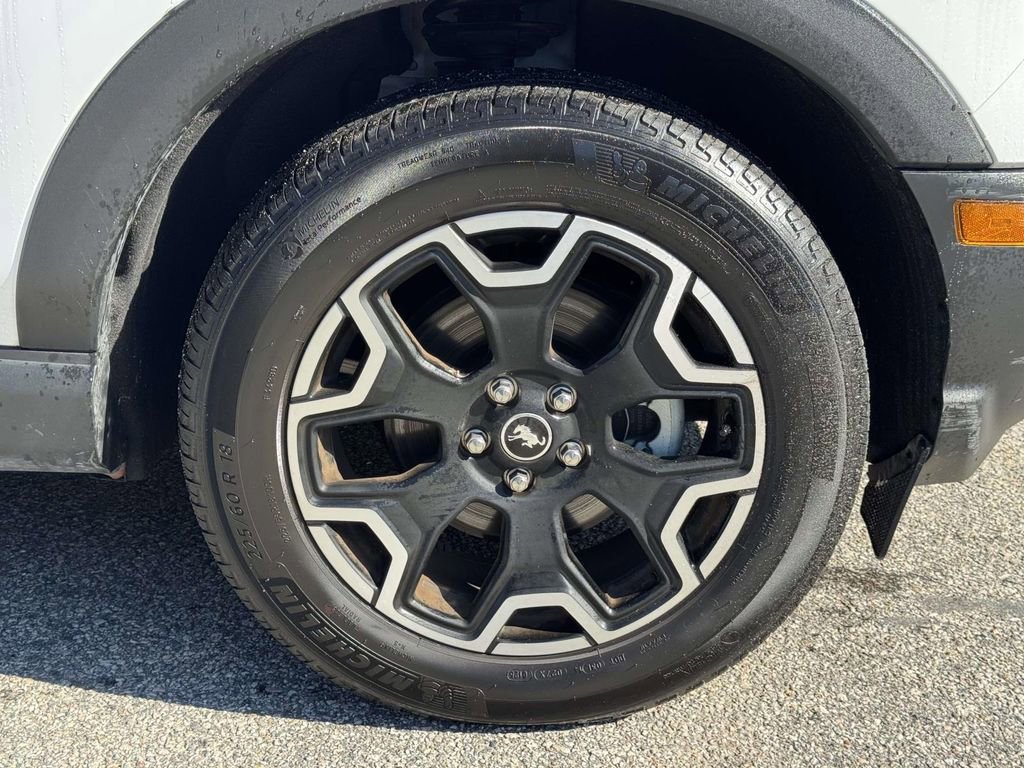 Certified 2025 Ford Bronco Sport Outer Banks w/ Outer Banks Tech Package+ AWD/4WD image 26