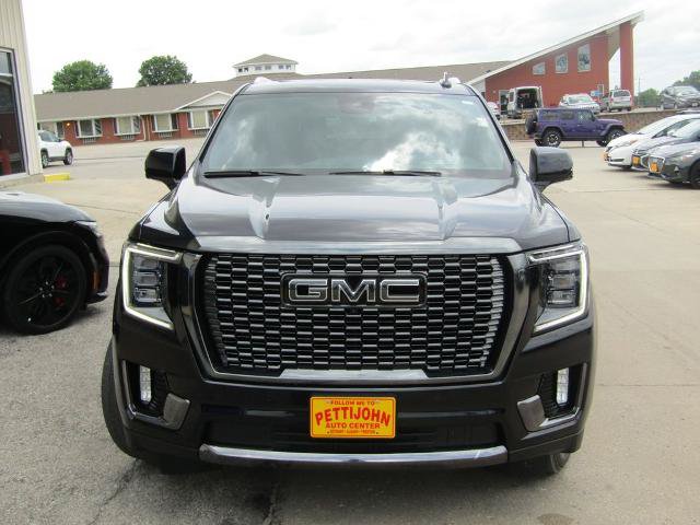 Used 2024 GMC Yukon Denali Ultimate AWD/4WD image 13