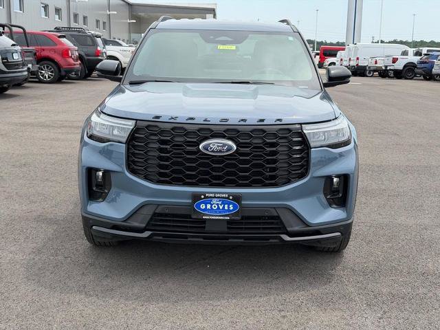 Certified 2026 Ford Explorer ST-Line AWD/4WD image 2
