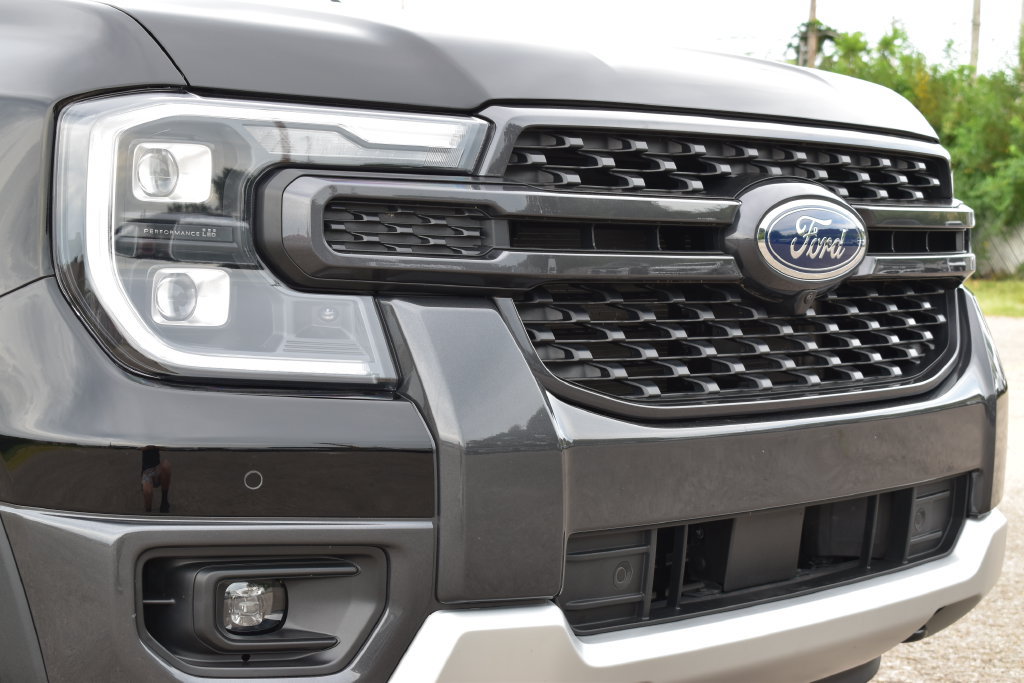 Certified 2025 Ford Ranger Lariat AWD/4WD image 5
