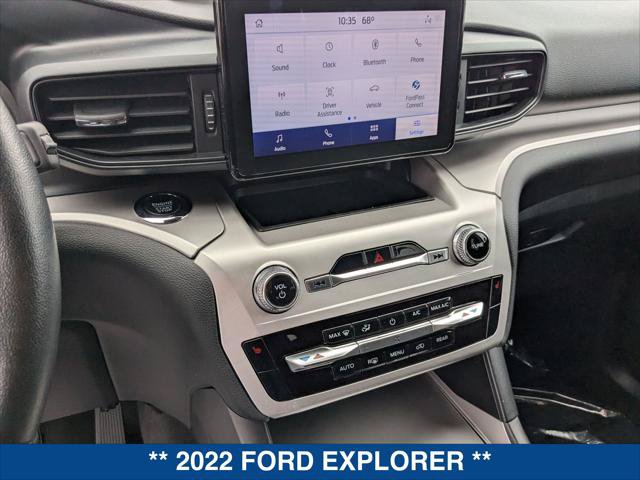 Certified 2022 Ford Explorer XLT RWD image 16