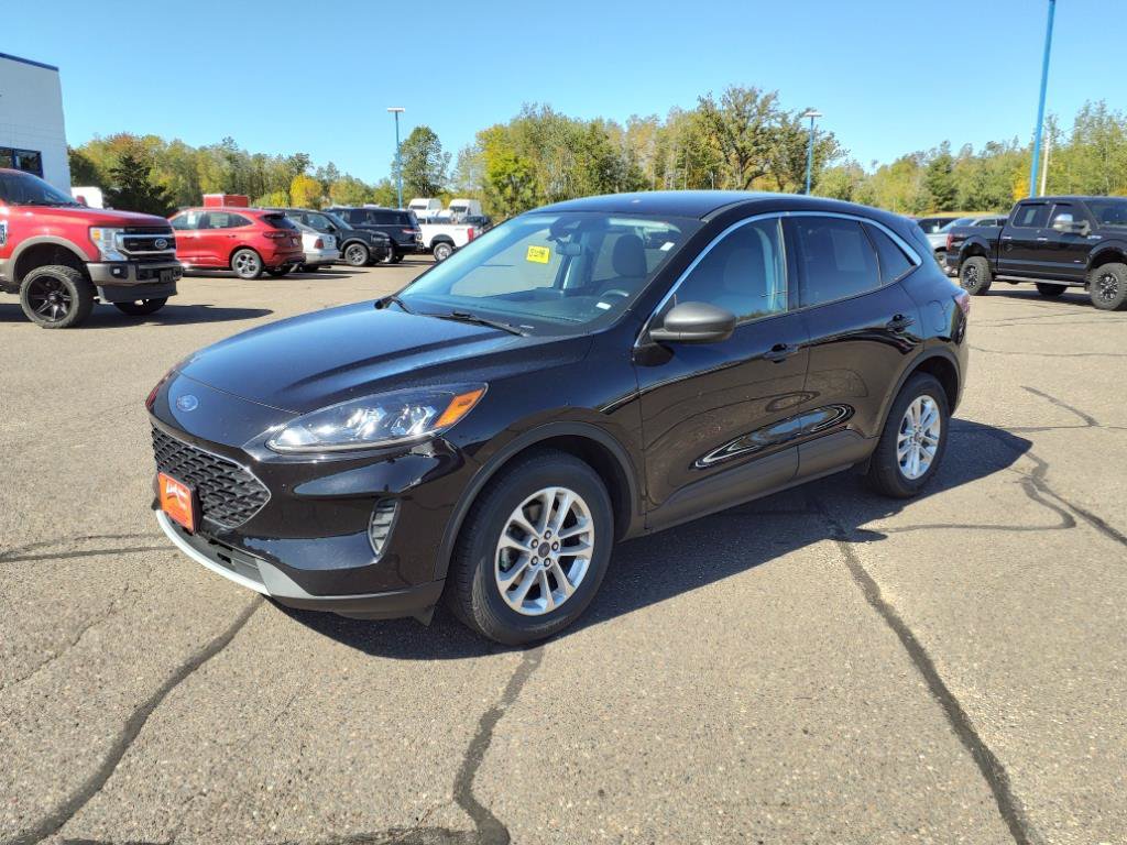 Certified 2022 Ford Escape SE