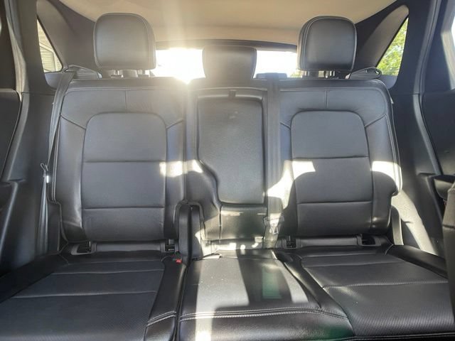 Certified 2020 Ford Escape Titanium AWD/4WD image 32