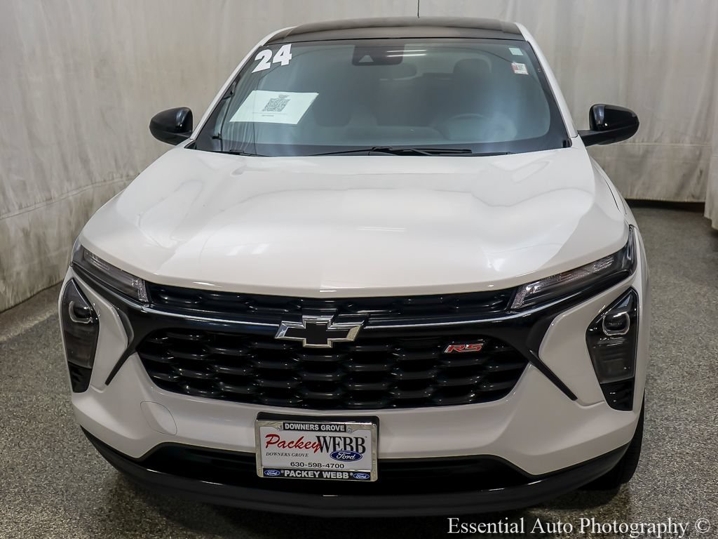 Used 2024 Chevrolet Trax RS w/ Driver Confidence Package FWD image 5
