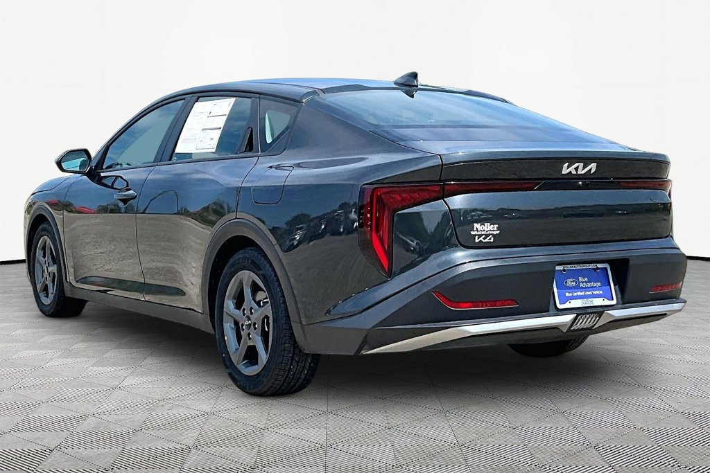 Used 2025 Kia K4 FWD image 13