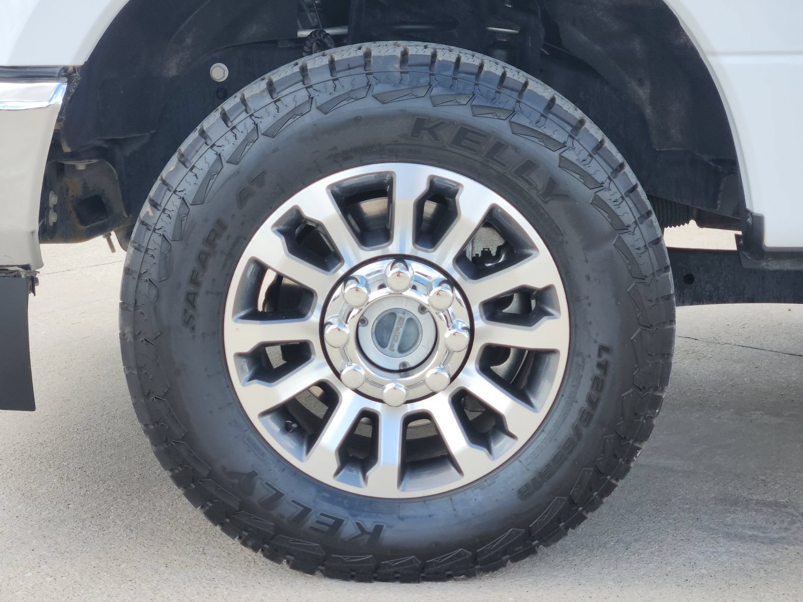 Certified 2022 Ford F250 Lariat w/ Lariat Value Package AWD/4WD image 11