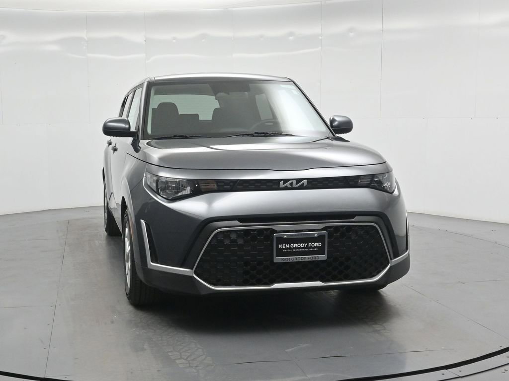 Used 2023 Kia Soul LX w/ Option Group 015 FWD image 52