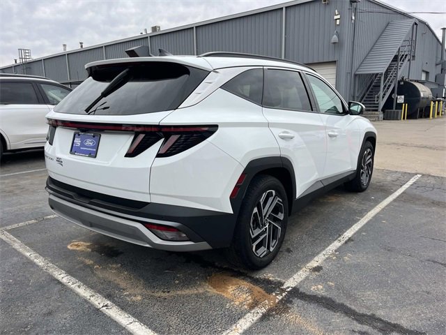 Used 2025 Hyundai Tucson Limited image 3