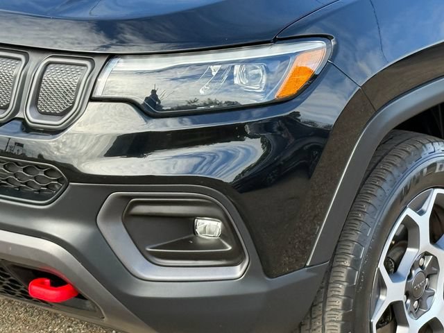 Used 2022 Jeep Compass Trailhawk w/ Trailhawk Elite Group AWD/4WD image 15