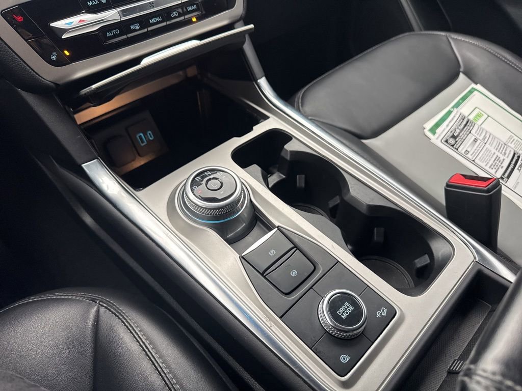 Certified 2022 Ford Explorer XLT w/ Equipment Group 202A image 21