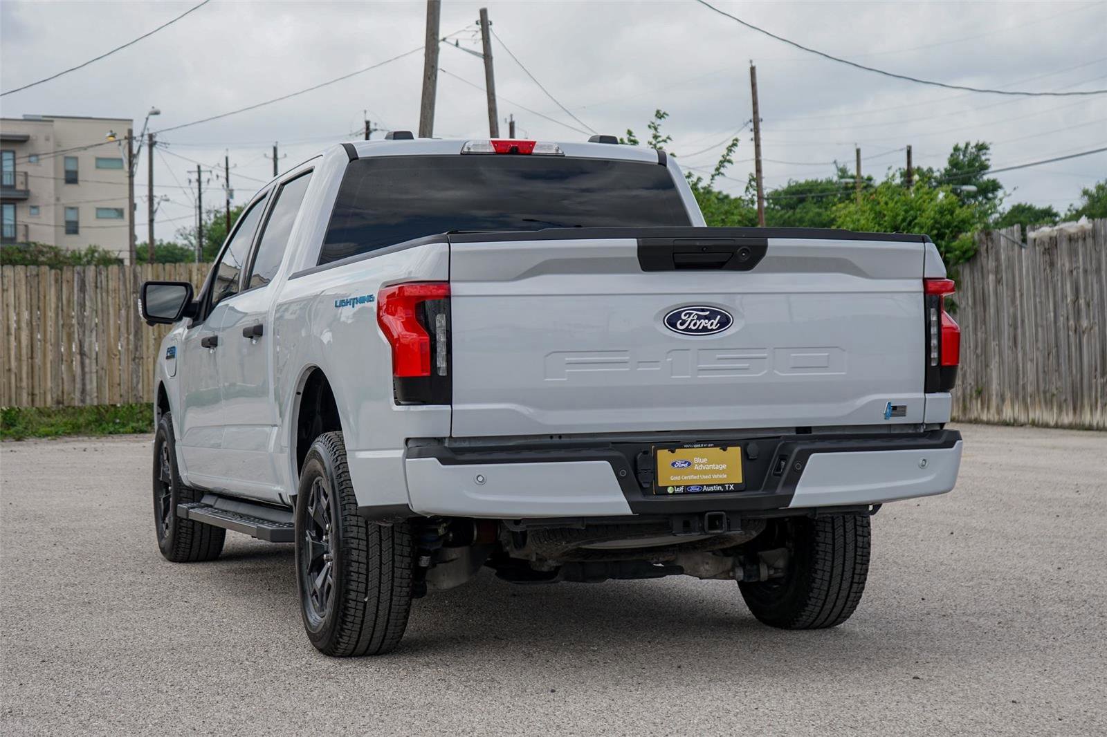 Certified 2025 Ford F150 Lightning XLT AWD/4WD image 4