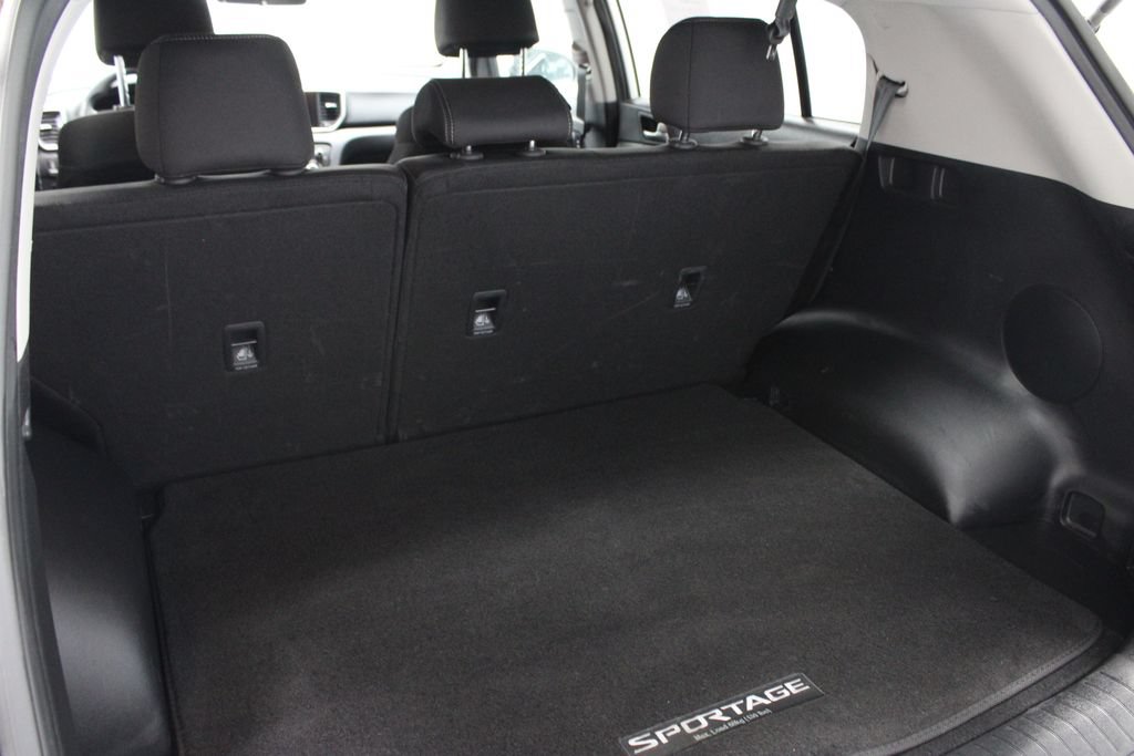 Used 2022 Kia Sportage LX AWD/4WD image 17