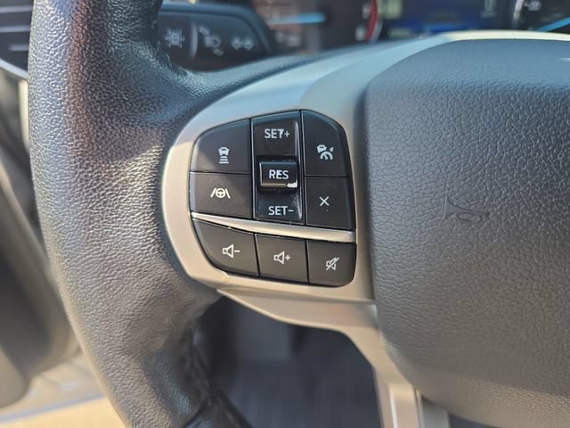Certified 2021 Ford Explorer XLT w/ Equipment Group 202A AWD/4WD image 16