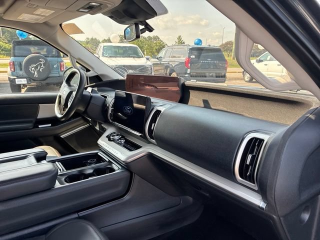 Certified 2025 Ford Expedition Active RWD image 68