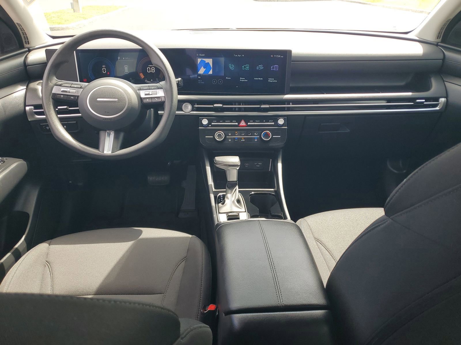 Used 2025 Hyundai Tucson SE image 12