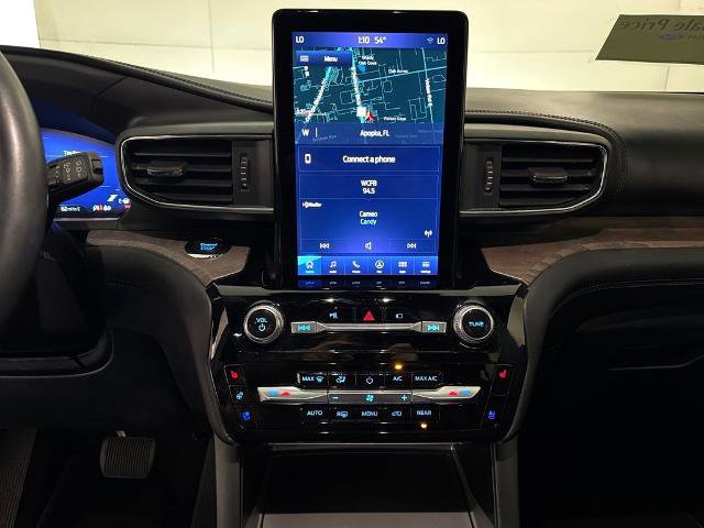 Certified 2022 Ford Explorer Platinum w/ Equipment Group 601A image 24