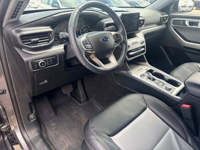 Certified 2023 Ford Explorer XLT w/ Equipment Group 202A AWD/4WD image 26