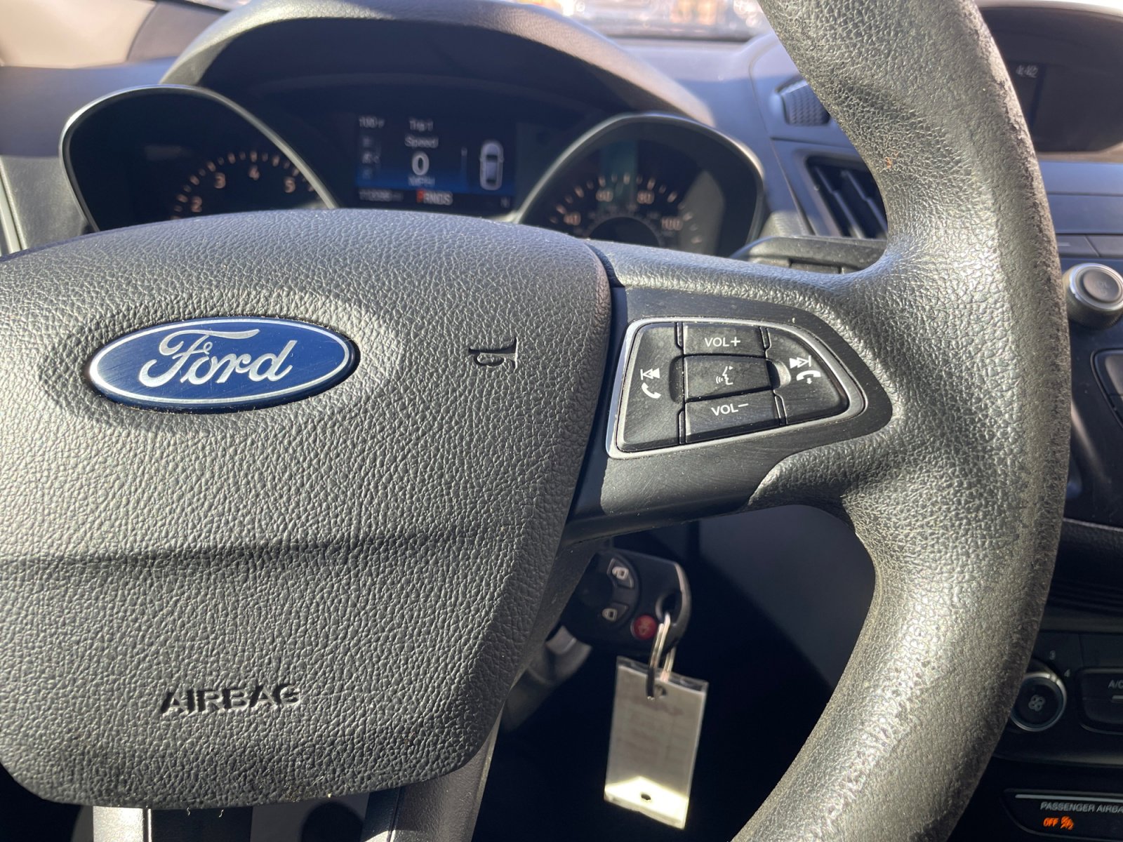 Certified 2019 Ford Escape S image 18