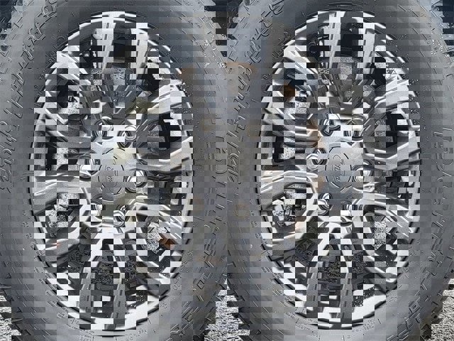 Certified 2023 Ford Ranger XLT w/ Equipment Group 302A High image 17