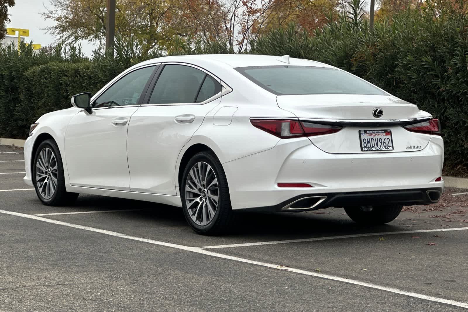 Used 2019 Lexus ES 350 image 6
