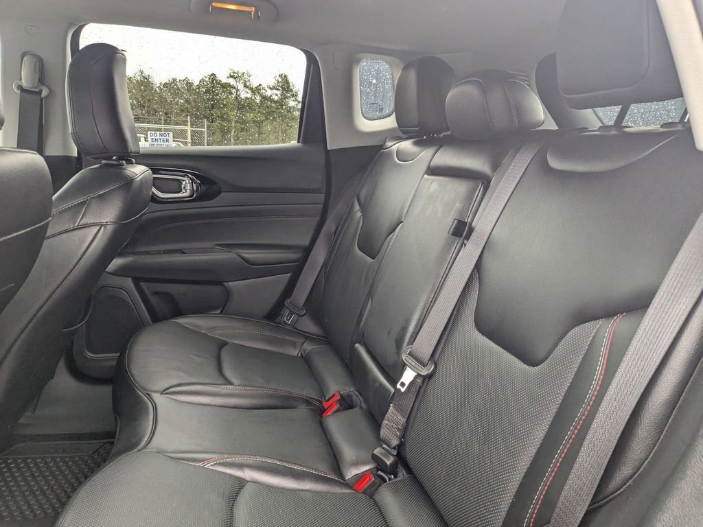 Used 2022 Jeep Compass Trailhawk w/ Trailhawk Elite Group image 26