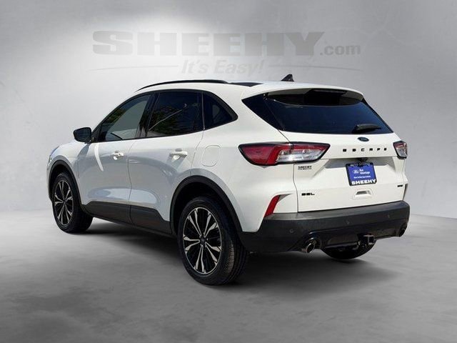Certified 2021 Ford Escape SEL w/ SEL Stealth AWD Package image 4