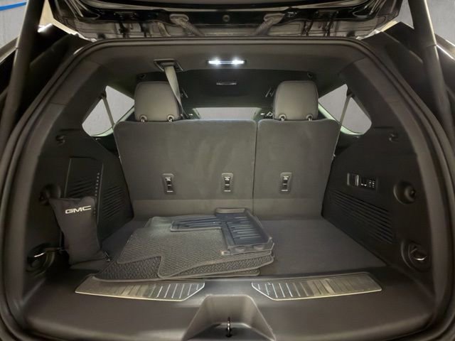 Used 2021 GMC Yukon Denali AWD/4WD image 23