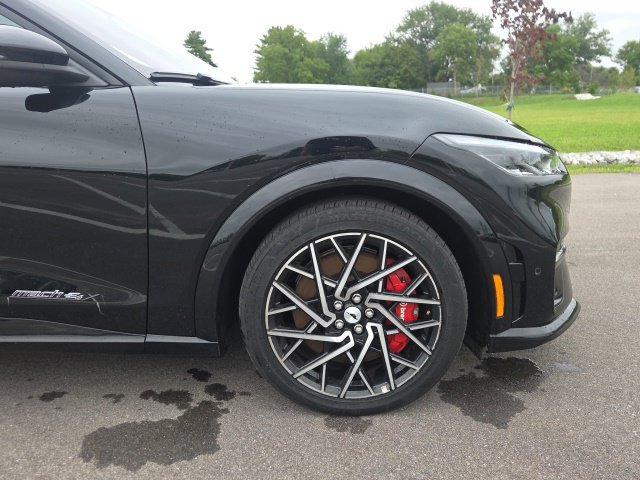 Certified 2023 Ford Mustang Mach-E GT w/ GT Performance Edition AWD/4WD image 4
